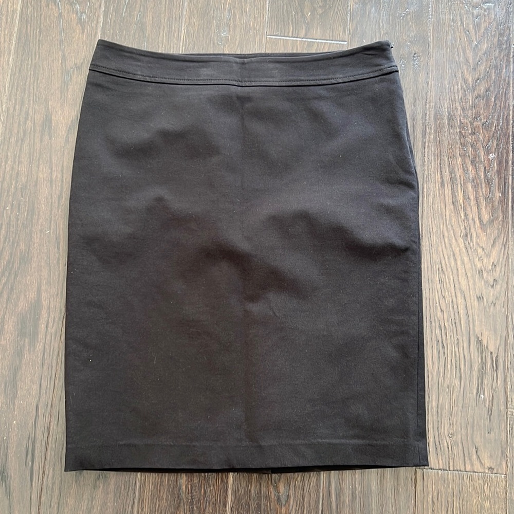 Pencil skirt
